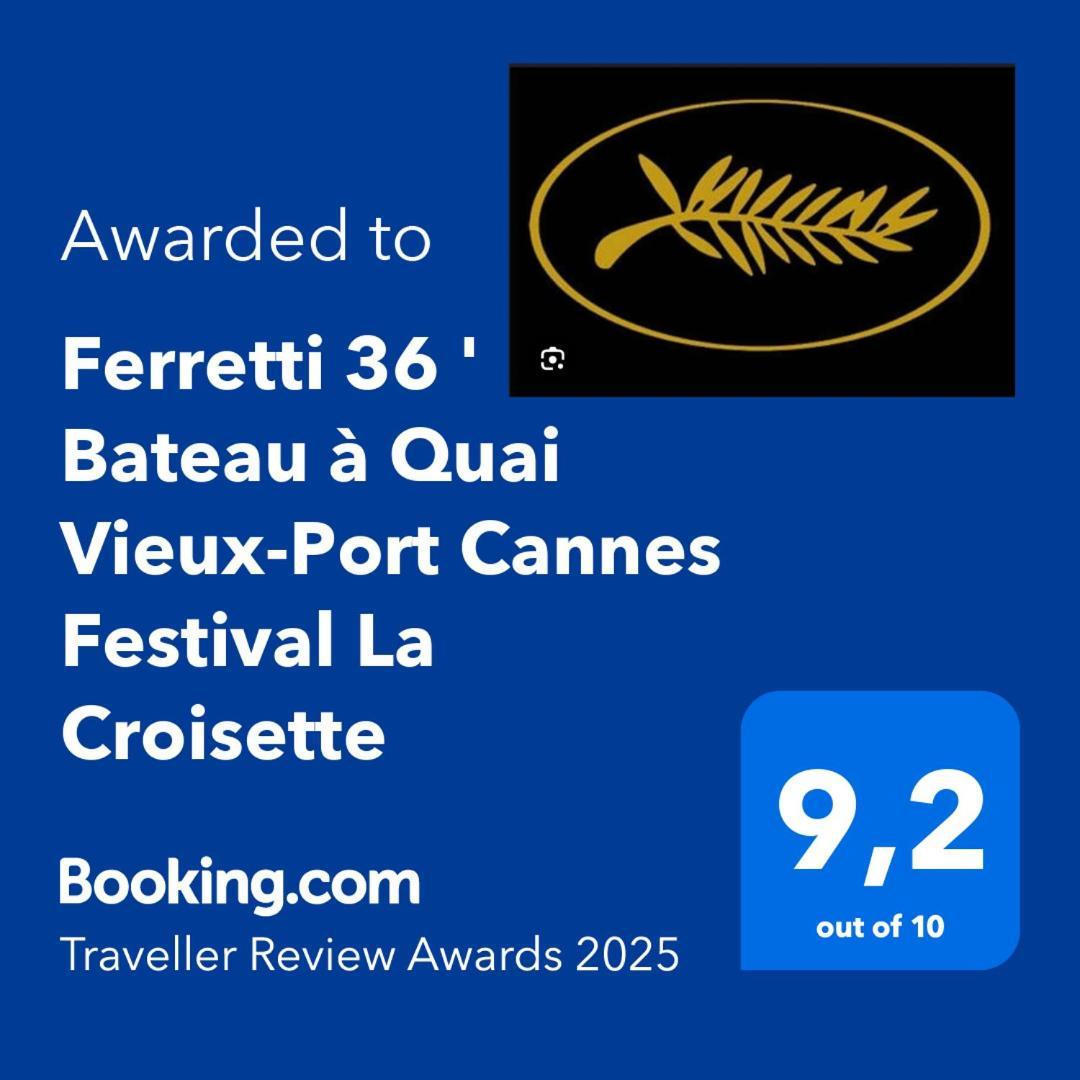 Ferretti 36 ' Bateau à Quai Vieux-port Festival La Croisette *
