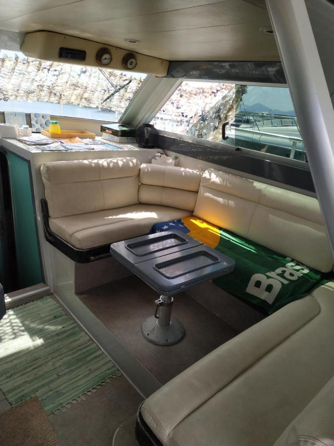 Hotel en barco Ferretti 36 ' Bateau A Quai Vieux-port Festival La Croisette